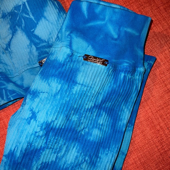 New bombshell never used - Picture 2 of 6